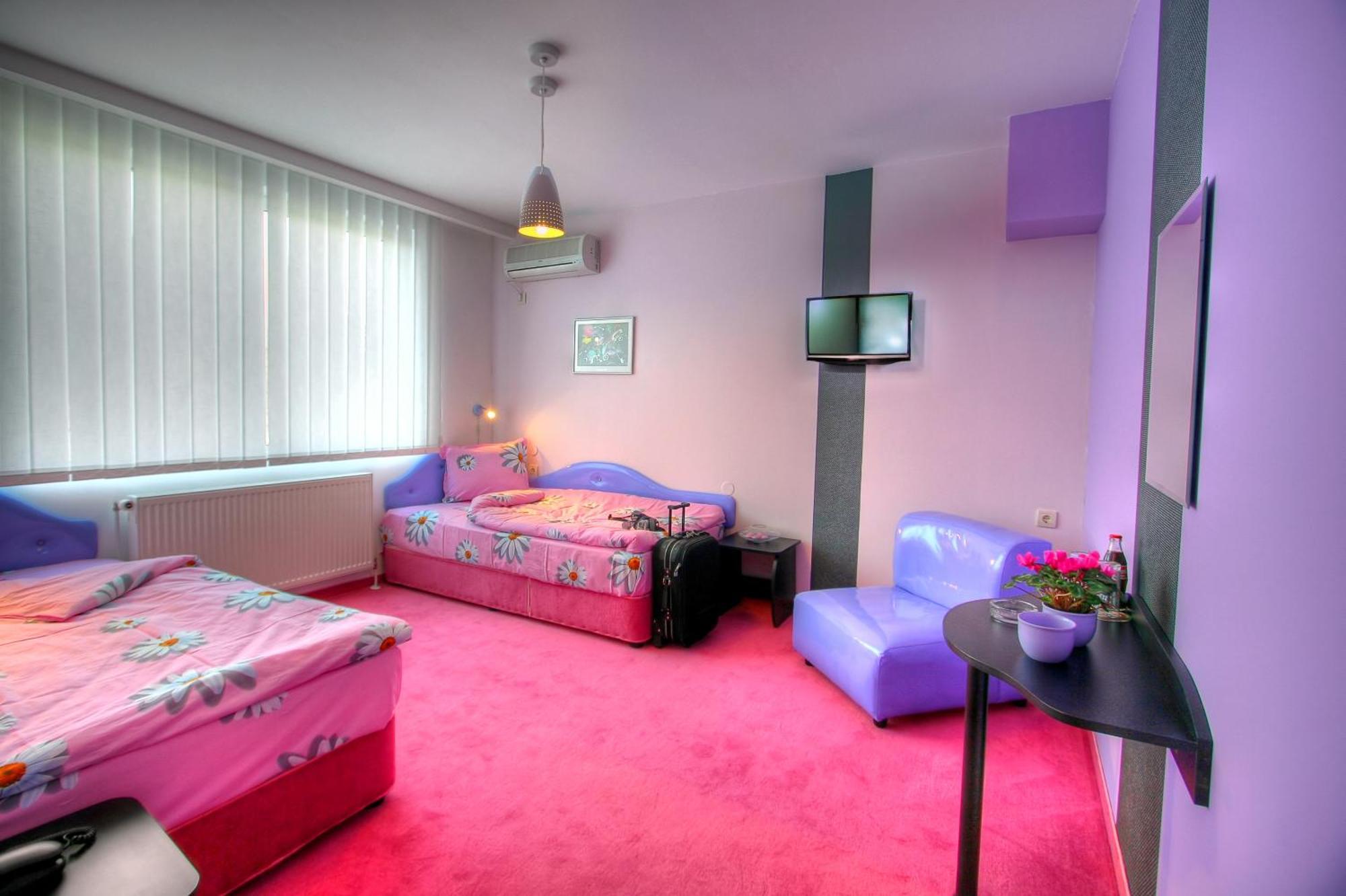 Family Hotel Mania Стара-Загора Экстерьер фото