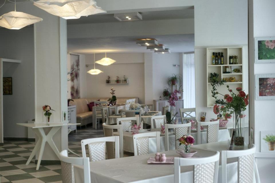 Family Hotel Mania Стара-Загора Экстерьер фото
