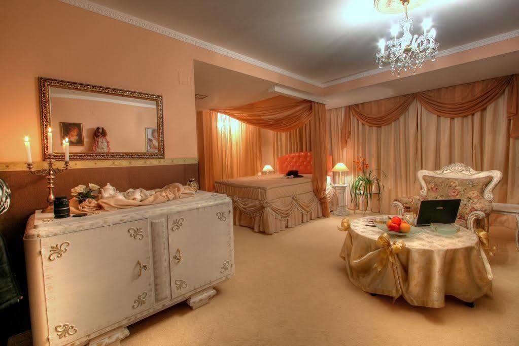 Family Hotel Mania Стара-Загора Экстерьер фото
